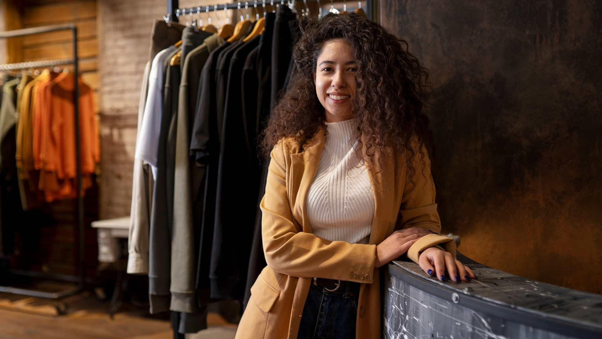 Como decorar uma loja de roupas pequena