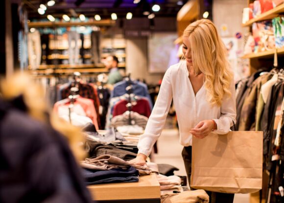 Como montar uma loja de roupas de sucesso