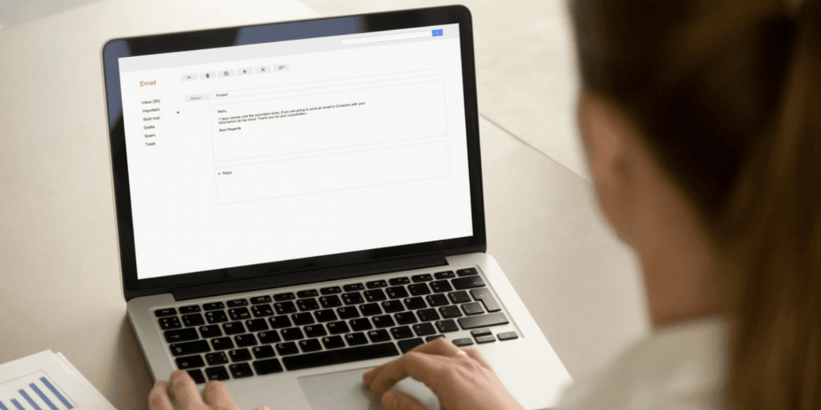 Cliente utilizando um notebook